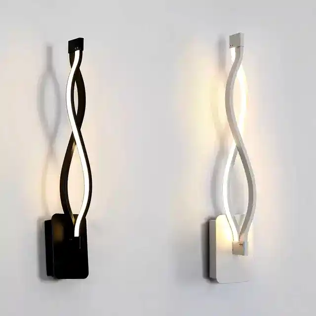 Siyah Beyaz Duvar Aplik Modern
